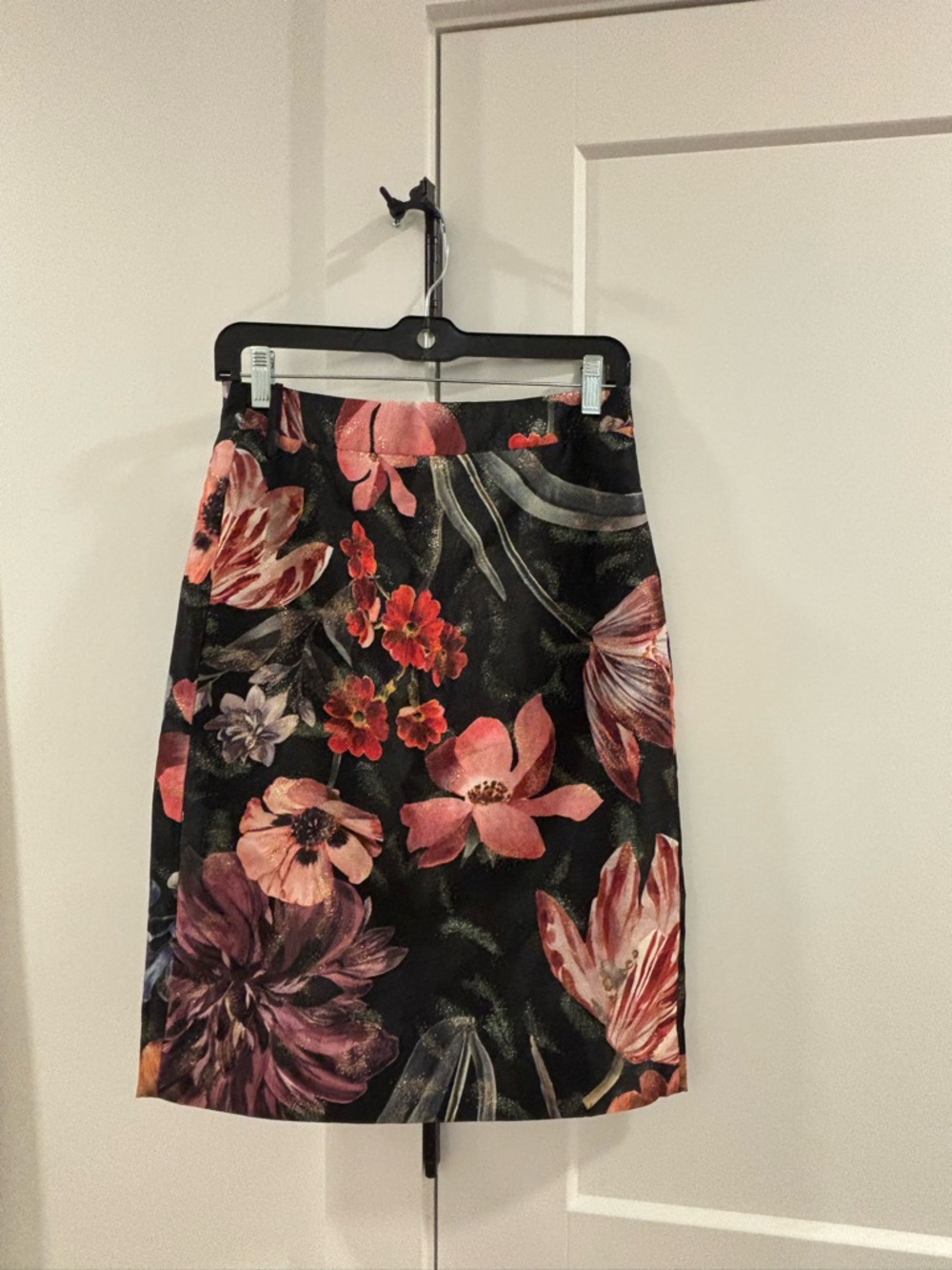 Jcrew Jacquard Pencil Skirt in Midnight Dutch Floral